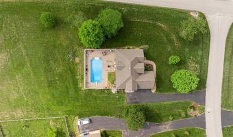 100 Stagecoach Dr, Alvaton, KY 42122