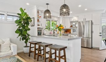 321 Kealahou Pl, Kailua, HI 96734