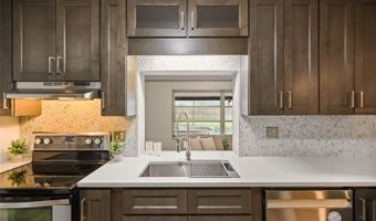 407 HERMITAGE Dr, Altamonte Springs, FL 32701