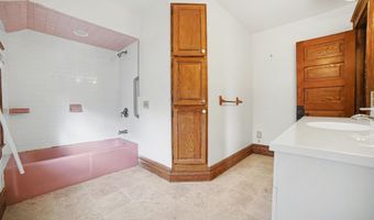 309 Grant Ave, Alma, MI 48801