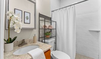 98-822 Kaamilo St, Aiea, HI 96701