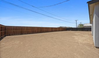 8248 Willow Ave, California City, CA 93505