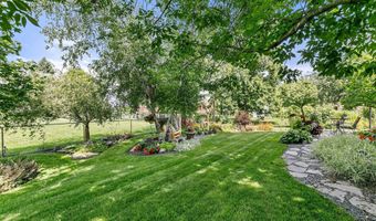 918 SE Peterson Dr, Ankeny, IA 50021