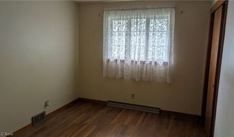 2921 Center Rd, Ashtabula, OH 44004
