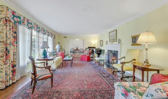 32 Litchfield Way, Alpine, NJ 07620