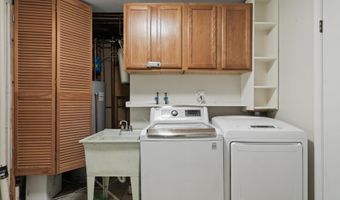 4417 LAUREL Rd, Alexandria, VA 22309