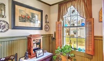 324 Pleasant St, East Providence, RI 02916