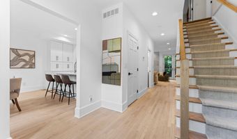 709 N 5th Ave, Ann Arbor, MI 48104