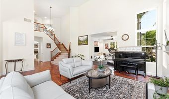 2477 Saffron Gln, Escondido, CA 92029