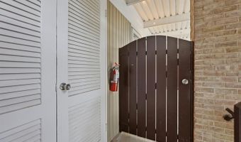 7525 SPRING LAKE Dr #C2, Bethesda, MD 20817