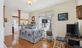 61 Pond Rd, Albion, ME 04910