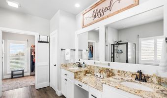 104 Bay Hbr, Aransas Pass, TX 78336