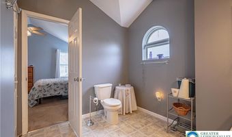 1276 Old Gate Rd, Allen, PA 18067