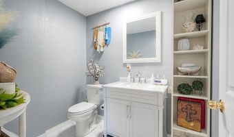 10629 Meadow Glen Way E, Escondido, CA 92026