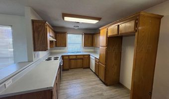 1109 Sterling Dr, Amarillo, TX 79110