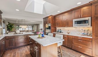 95 The Dell, Albertson, NY 11507