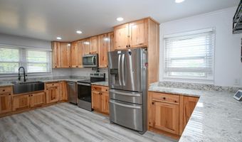 608 Academy St, Batesburg, SC 29006