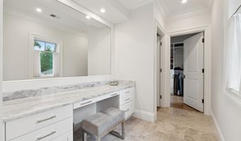 5120 WESSLING Ln, Bethesda, MD 20814