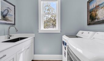 7878 Gull Bay Dr, Awendaw, SC 29429
