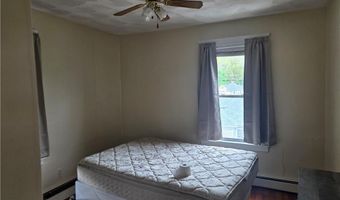 30 Cumberland St, Cumberland, RI 02864