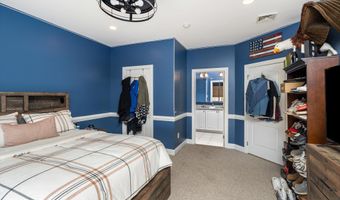 30 Ridgeview Way, Allentown, NJ 08501