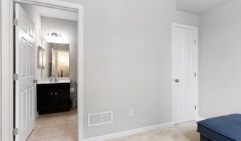 625 MCCOMB Pl, Claymont, DE 19703