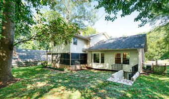 8402 CAMDEN St, Alexandria, VA 22308
