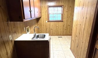 5 Wright Rd, Albertville, AL 35951