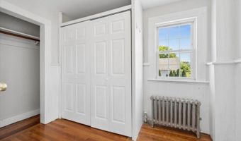 146 N Sussex St, Andover, NJ 07801