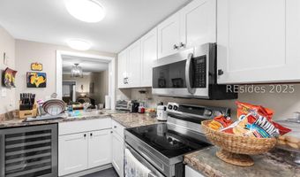 3 Marsh Harbor Dr 3E, Beaufort, SC 29907