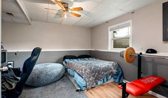 916 Adams St, Anoka, MN 55303