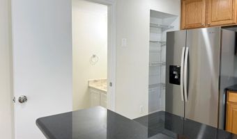 2438 S WALTER REED Dr S E, Arlington, VA 22206