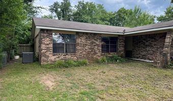 412 7th St, Barling, AR 72923
