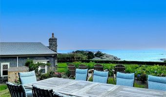 6 Price's Cove Ave, Newport, RI 02840