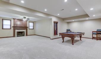 20 Forrests Edge Ct, Indianapolis, IN 46227