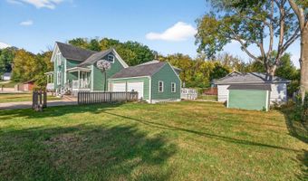 102 Center St, Algonquin, IL 60102