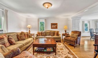 27 Highview Ter, Belfast, ME 04915