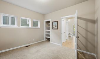 1374 NW Fort Clatsop St, Bend, OR 97703
