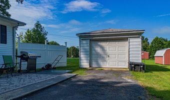 6700 State Route 80 E, Arlington, KY 42021
