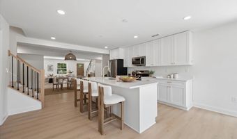 2807 BARBERRY Ln, Bowie, MD 20715