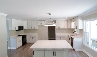 7 CHRISTOPHER Way, Anniston, AL 36207