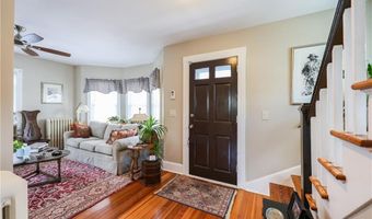 200 Woodward Ave, East Providence, RI 02914