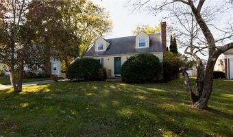 61 Rose Hill Dr, Cranston, RI 02920