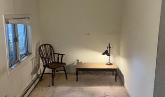 310 East Rd, Belford, NJ 07718