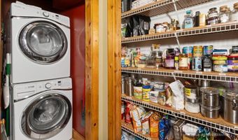 487 Klonteska Dr, Banner Elk, NC 28604