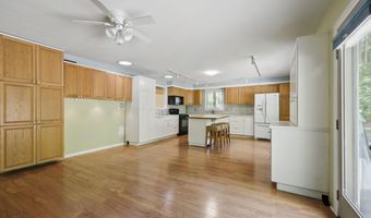 134 D Crestview Ave, Absecon, NJ 08201