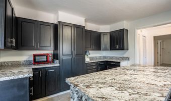 19080 E Indian Hills Dr, Black Canyon City, AZ 85324