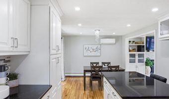 33 Simon Willard Rd, Acton, MA 01720