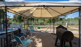 1307 W Palm Dr, Aransas Pass, TX 78336