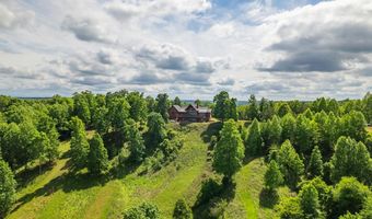 685 River Oaks Dr, Big Sandy, TN 38221